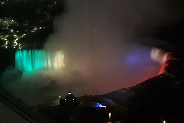 Niagara Falls Ontario - Waterfall Place